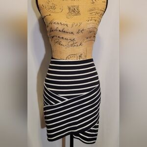 SHEIN Essence Bodycon Mini Skirt | Sz. XL | NWOT!